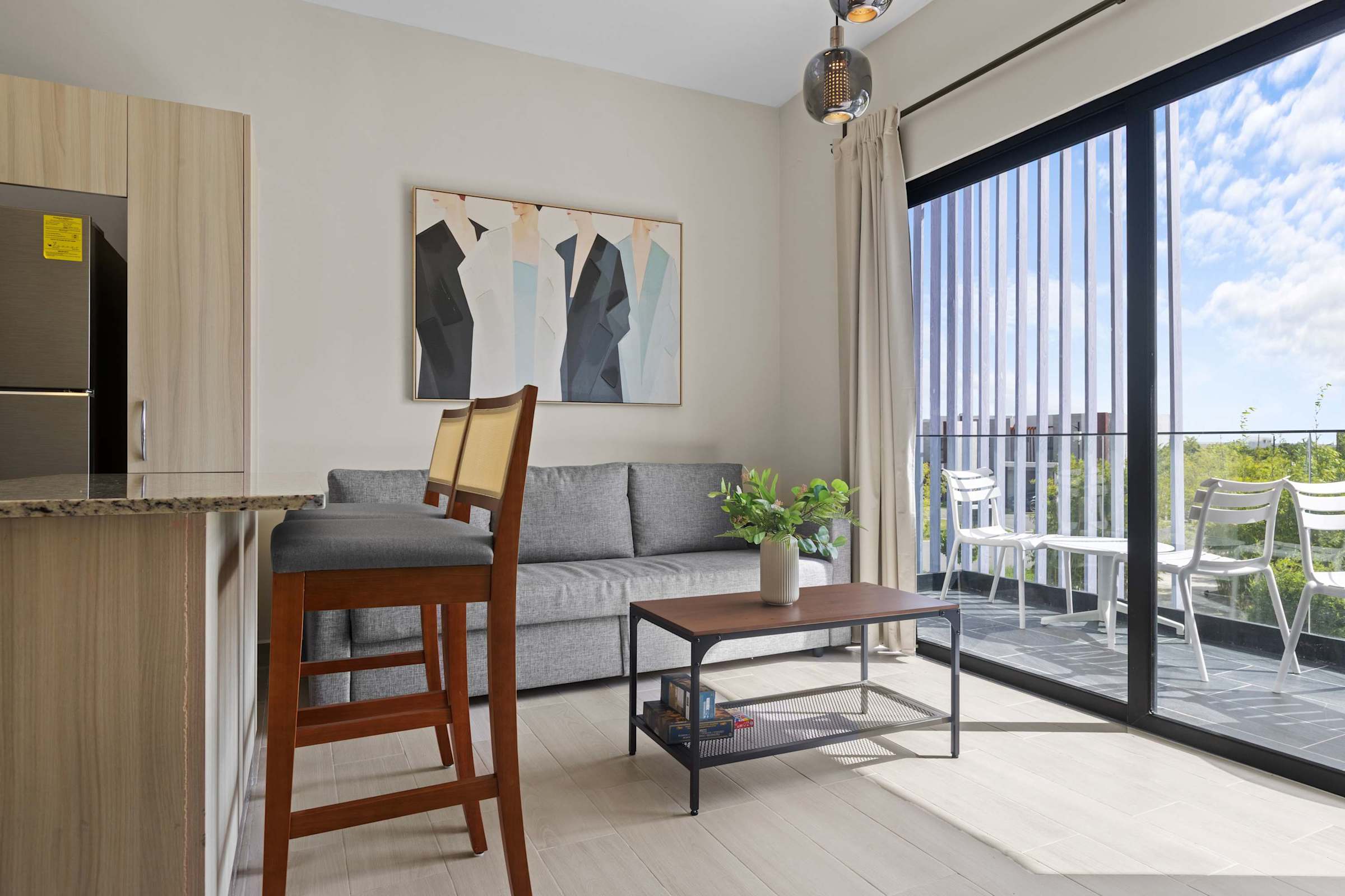 NOK Modern 1BR Apartment with Terrace in Vistacana